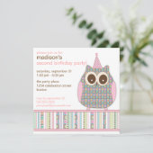 Invitation colorée mignonne de fête d'anniversaire (Debout devant)