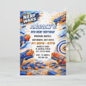 Invitation Combat d'anniversaire aux fléchettes Nerf pour enf (Debout devant)