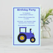 Invitation Conception de tracteur bleu pour anniversaire pers (Debout devant)