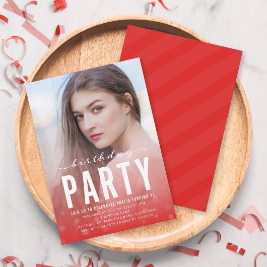 Invitation Confetti rouge moderne n'importe quel âge Photo fê