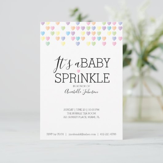 Invitation confettis en forme de coeur BABY SPRINKLE douche p (Debout devant)