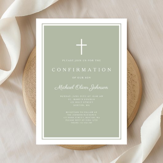 Invitation Confirmation de garçon de croix vert sauge moderne