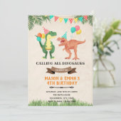 Invitation conjointe de carte d'anniversaire de di (Debout devant)