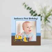 Invitation Construction Blue Brown 1er anniversaire garçon ph (Debout devant)