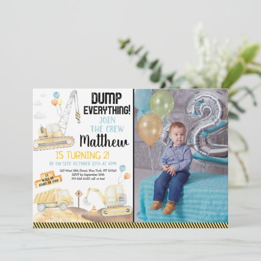Invitation Construction Camion Digger Deuxième anniversaire (Debout devant)