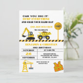 Invitation Construction de camions de pompage Transport Anniv (Debout devant)