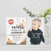 Invitation Construction Jaune Camion Camion Boy Anniversaire (Debout devant)