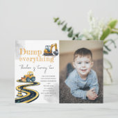 Invitation Construction photo 2e 3e 4e anniversaire (Debout devant)