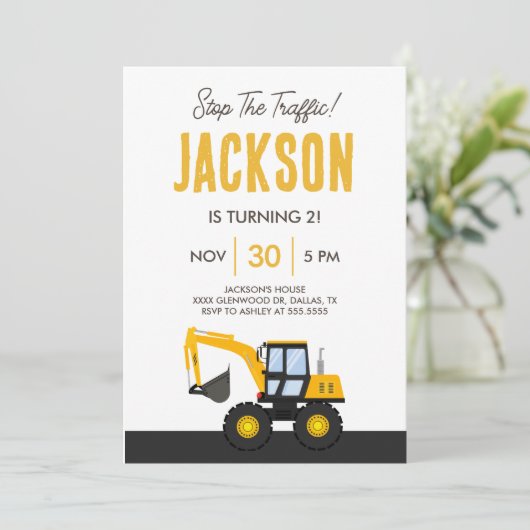 Invitation Construction Truck Birthday | Personalized Décor (Debout devant)