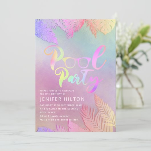 Invitation Cool holographique tropical feuille script pool (Debout devant)
