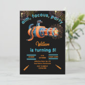 Invitation Cool Nerf Wars Party Top Gun 5e anniversaire (Debout devant)