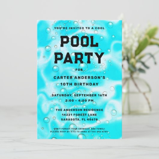 Invitation Cool Pool Party Bubbles Anniversaire (Debout devant)