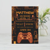 Invitation Cool Tendance Boy Console Contrôleur Gamer Anniver (Debout devant)