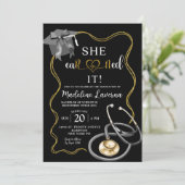 Invitation Coquette or et noire Infirmière diplômée RN (Debout devant)