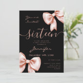 Invitation Coquette Rose Gold Bow Sweet 16 Anniversaire Noir (Debout devant)