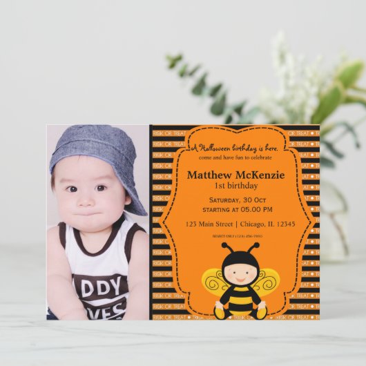 Invitation Costume d'anniversaire d'Halloween (Debout devant)