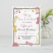 Invitation Coudre l'Anniversaire de Sew Ing (Debout devant)