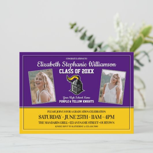 Invitation Couleurs de l'école Purple et Jaune fête de gradua (Debout devant)