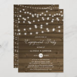 Invitation Country Rustic String Lights Partie d'engagement<br><div class="desc">Invitation unique et fantaisiste de fiançailles mettant en vedette la lumière à cordes blanches sur l'arrière - plan en faux bois. Cette invitation de fiançailles entièrement personnalisable est parfaite pour des évènements rustiques,  automnaux et chic et froids.</div>