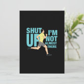 Invitation Courir - Je n'y suis pas presque (Debout devant)