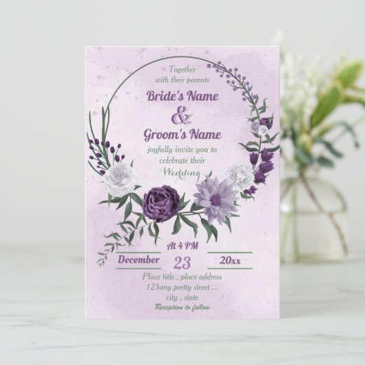 Invitation couronne de fleurs de verdure violette et blanche (Debout devant)