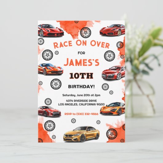 Invitation Course d'enfants sur la course de vitesse supérieu (Debout devant)