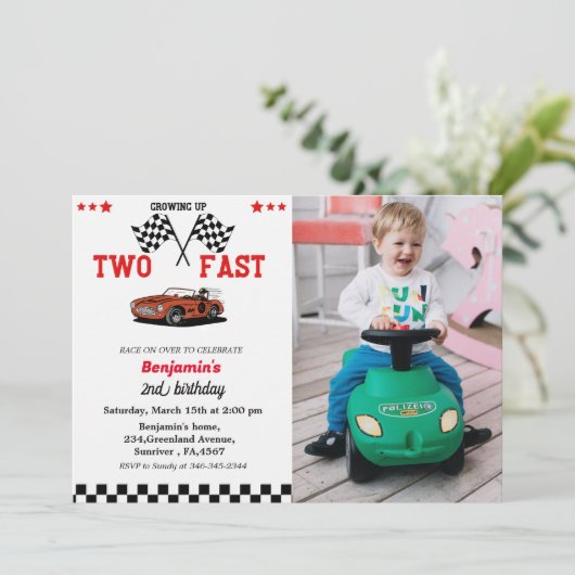 Invitation Course deux rapide voiture garçon 2e anniversaire  (Debout devant)