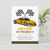 Invitation Course Jaune Voiture Course Enfants Garçons Annive (Debout devant)