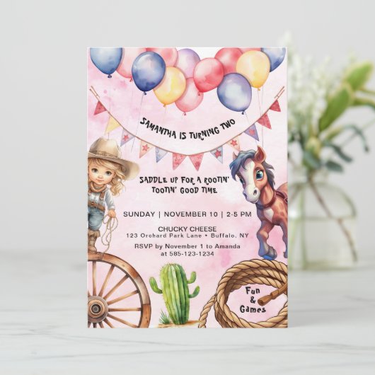 Invitation Cowgirl Rootin' Tootin' Heure Anniversaire Invitat (Debout devant)