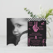 Invitation Crâne Squelette Mauvais jusqu'à l'Os 2e Anniversai (Debout devant)