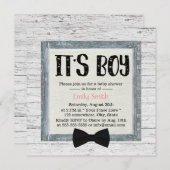 Invitation Cravate Cute Boy Bow Baby shower en bois rustique (Devant / Derrière)