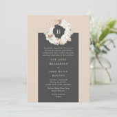 Invitation Cream Pampas Wreath Mariage de monogramme de charb (Debout devant)