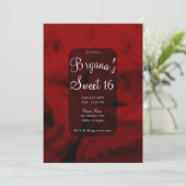Invitation Creamy Soft Red Roses Sweet 16 Anniversaire (Debout devant)