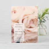 Invitation Creamy Soft Rose Peach Roses Elégant mariage (Debout devant)