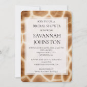 Invitation Crème Brown Giraffe Safari animal nuptiale douche (Devant)