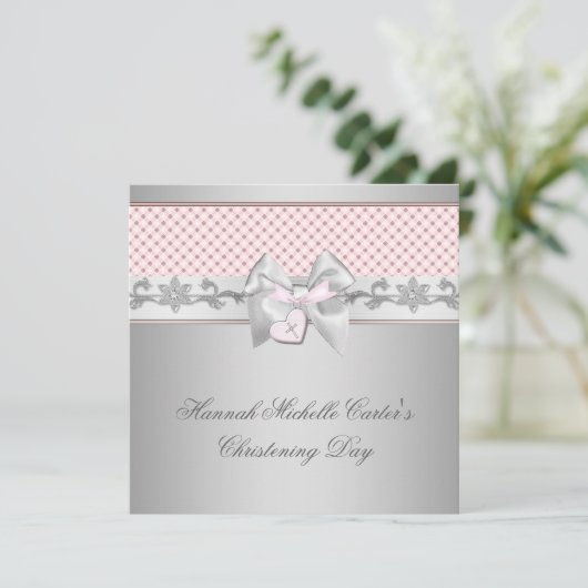 Invitation Croix de cou rose filles Baptême rose (Debout devant)