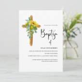 Invitation Croix Rustique En Bois Avec Fleurs De Soleil Baptê (Debout devant)
