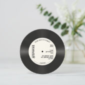 Invitation Custom Retro Faux Vinyl Record Musique 70e anniver (Debout devant)