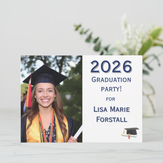 Invitation Customizable Graduation  (Debout devant)