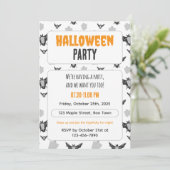 Invitation Cute Bat and Ghost Halloween Invitation. (Debout devant)