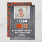 Invitation Cute Chalkboard Basketball photo 1er anniversaire (Devant / Derrière)