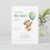 Invitation Cute Cub Sage Vert Nous Pouvons Bearly Wait Baby s (Debout devant)