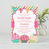Invitation Cute Cupcake Premier anniversaire (Debout devant)