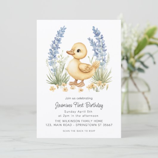 Invitation Cute Duckling Garden First Birthday QR Code  (Debout devant)