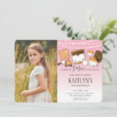 Invitation Cute Kawaii S'mores Camping Bonfire Photo Annivers (Debout devant)