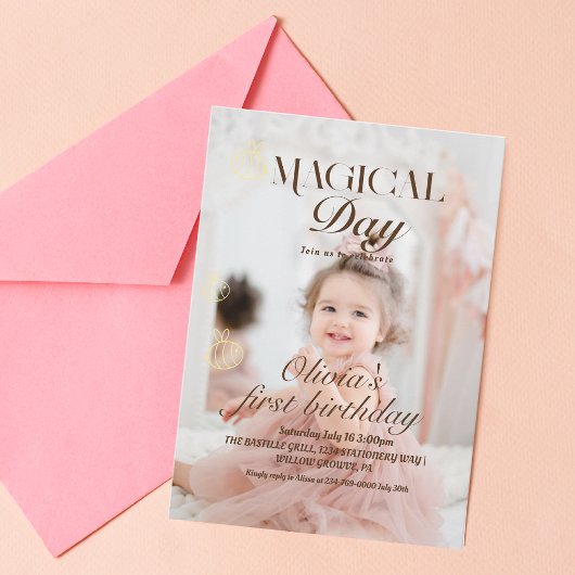 Invitation Cute Minimalist Soft Photo 1re fille Anniversaire 