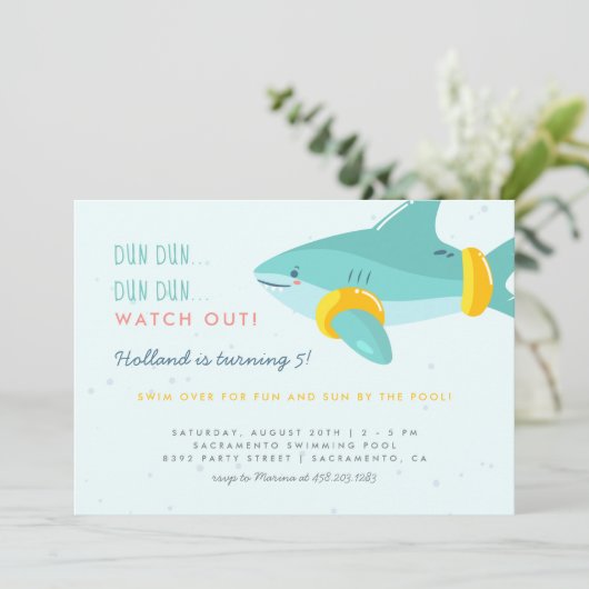 Invitation Cute Pool Party Shark Arm Bands Anniversaire de en (Debout devant)