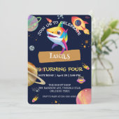 Invitation Cute Shark arc-en-ciel Galaxy espace fête d'annive (Debout devant)