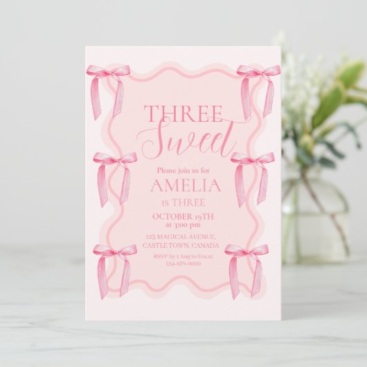 Invitation Cute Three Sweet Pink Bow 3e fête d'anniversaire (Debout devant)