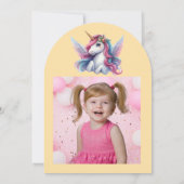 Invitation Cute Whimsical Floral Unicorn Anniversaire de enfa (Dos)